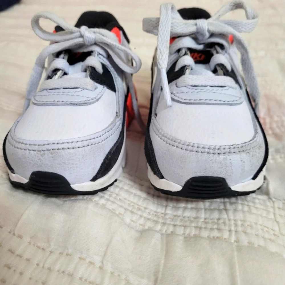 Nike Air Max 90 Toddler Sneakers size 6C